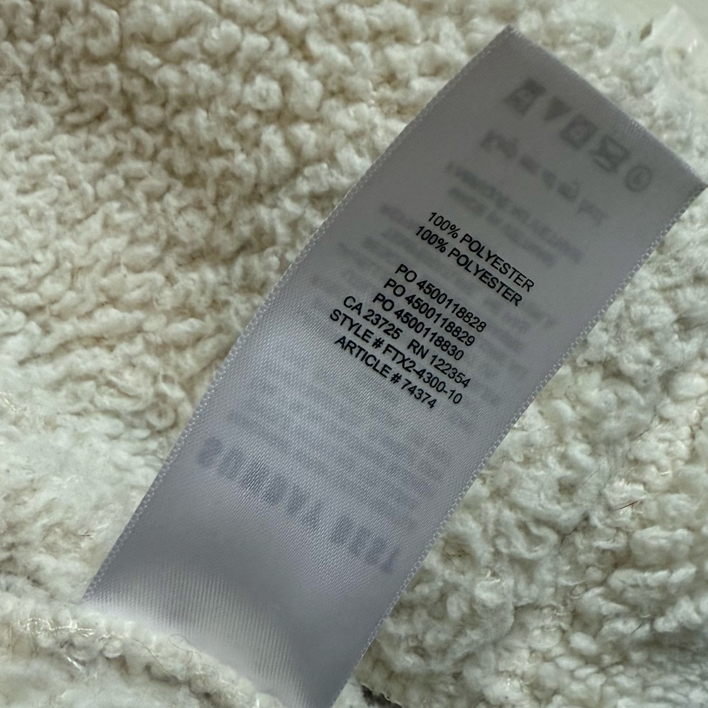 Aritzia Sunday Best Sherpa Mock Neck full Zip Jacket - Picture 11 of 11